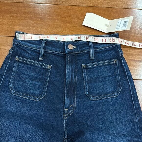 NWT MOTHER Women's Patch Pocket Rambler Zip Sneak Jeans size 26 - Picture 11 of 15